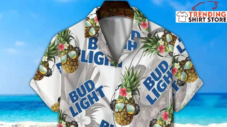 70 Must-Have Men's Hawaiian Print Shirts for Your Next Beach Vacation